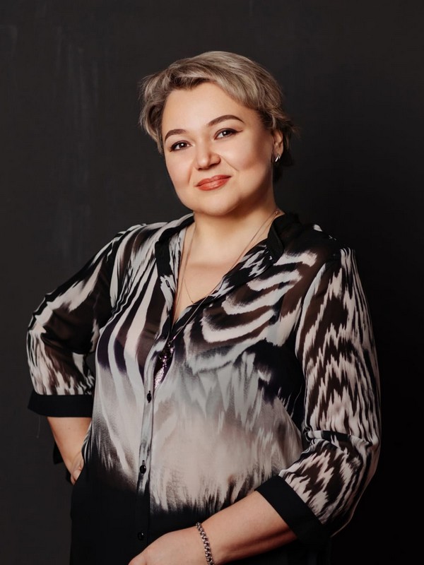 Коренькова Наталья Васильевна.
